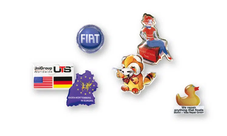 Pins mit Offsetdruck & Emaille